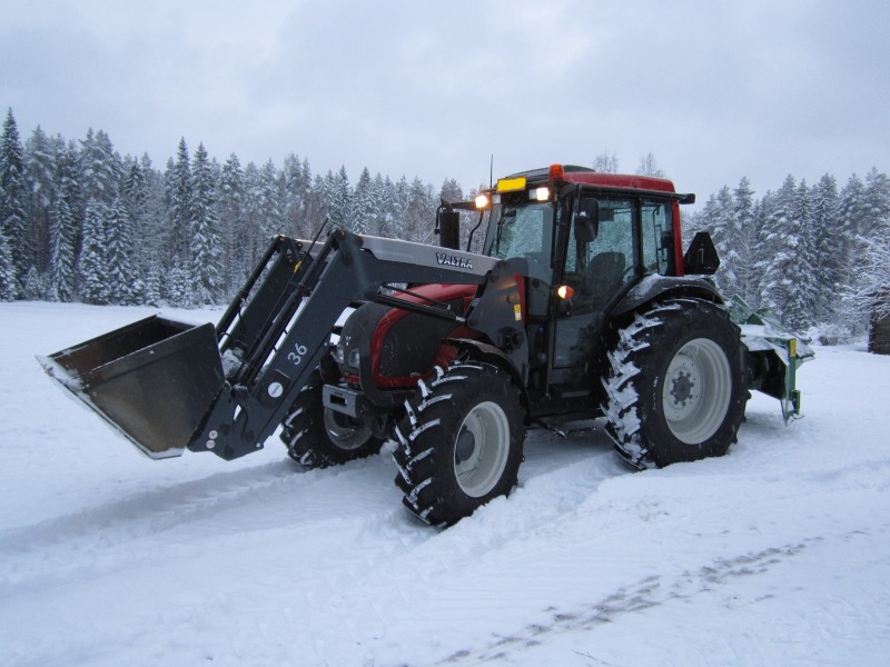 A93
Avainsanat: Valtra