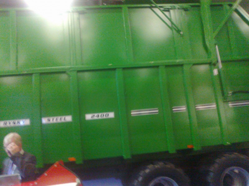 24102012350.jpg