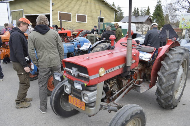 Rautjärven traktorimarssi 2014
