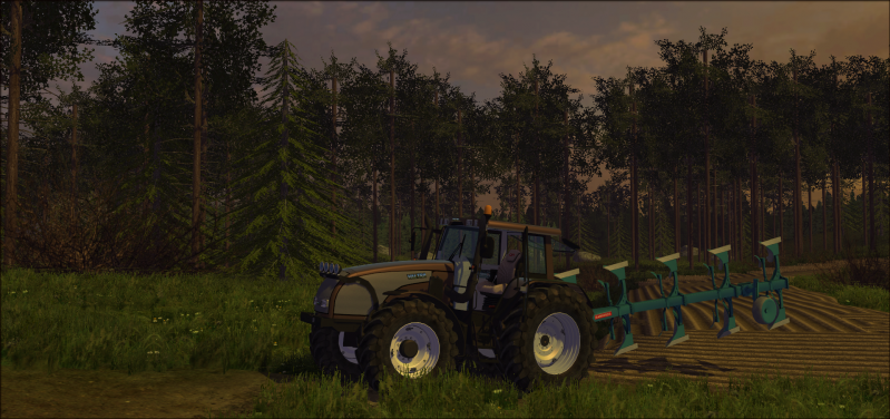 Valtra T180
By: FV-Modding
