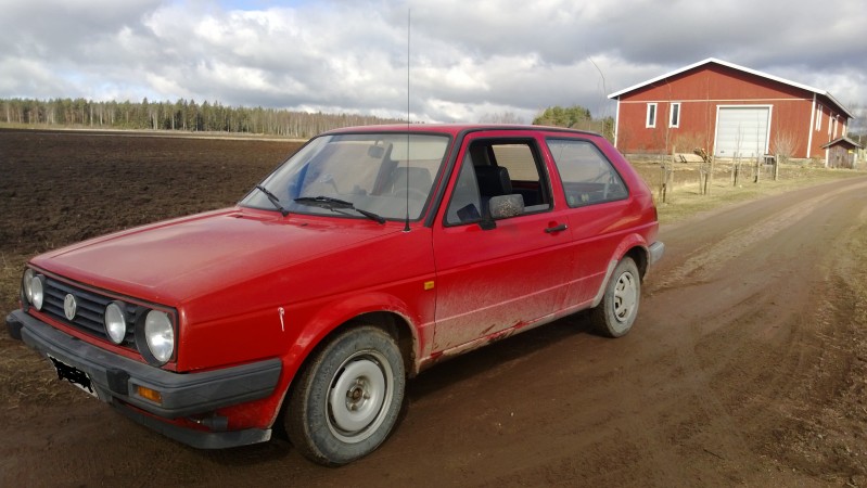 siinä mun oma auto
