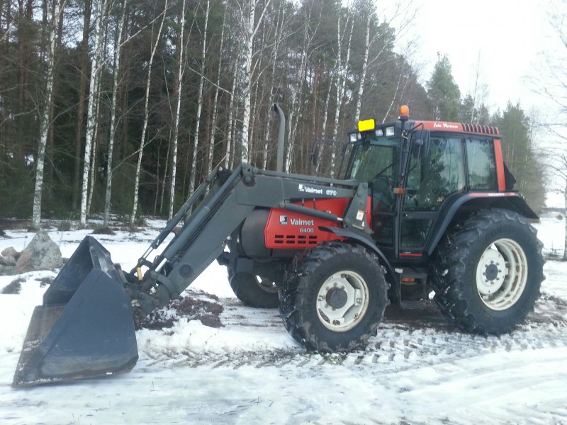 SisuValmet 6400
