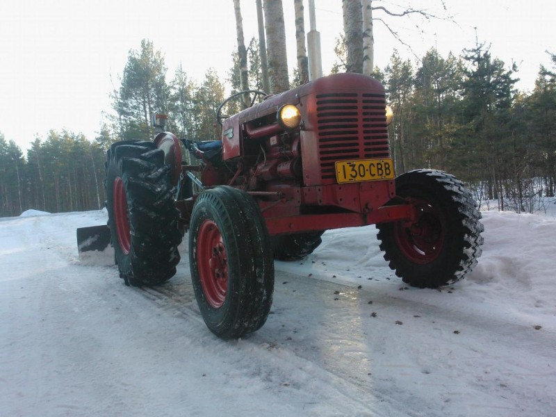 S__E341.jpg
