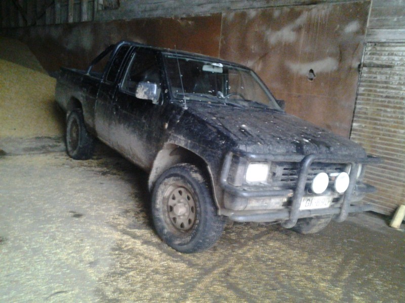 minun peltoauto
nissan
