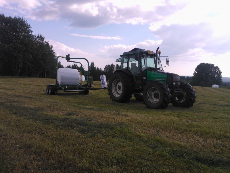 meijä valtra valmet 900:nen
