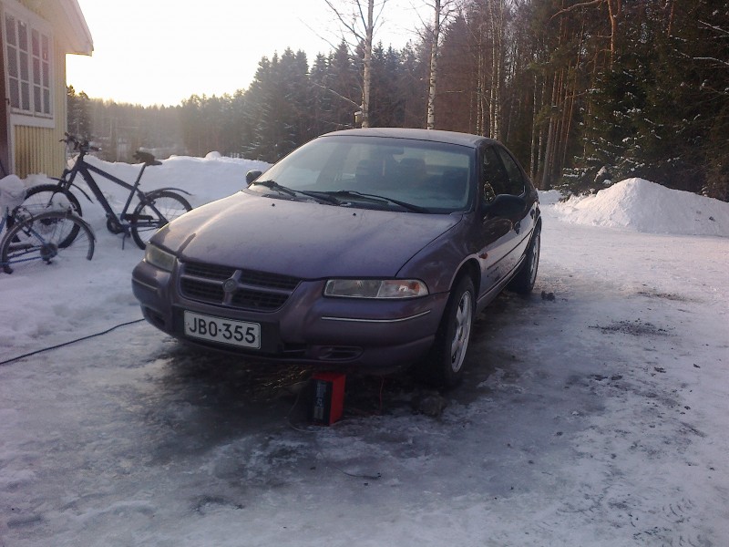 Chrysler stratus
Konevikanen raisleri.

