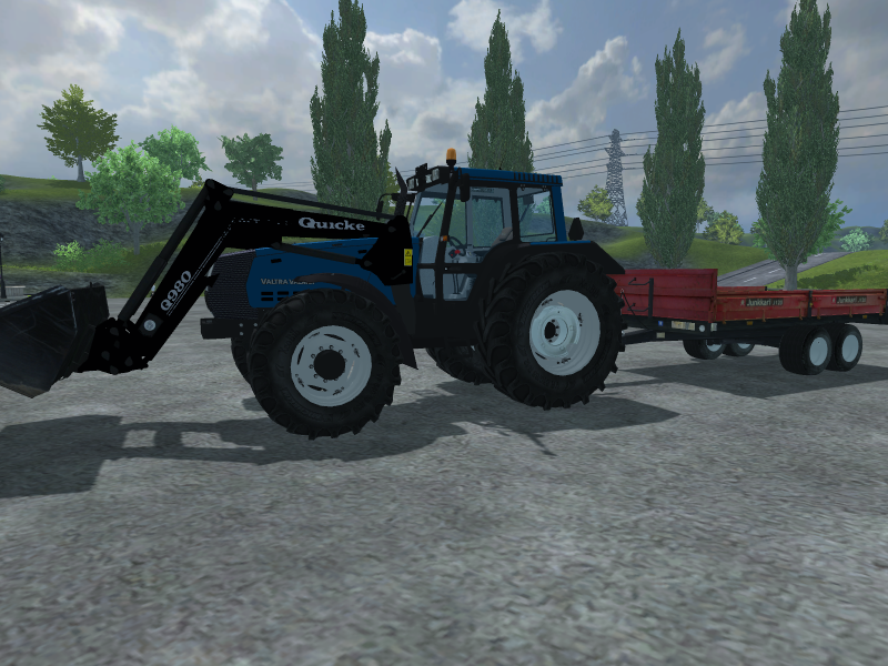 Valtra valmet 
8450 ja quicke kuormaaja :) 
