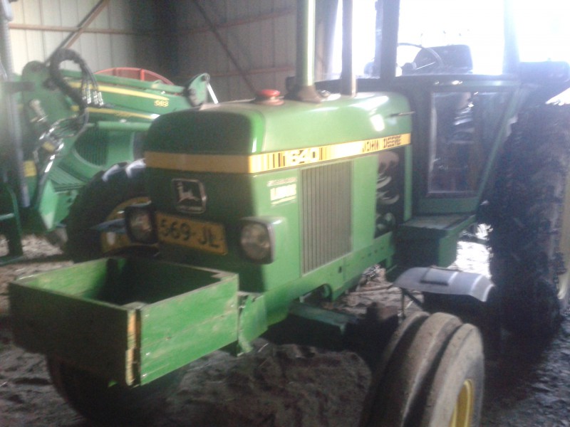 Mehtäkone
John deere 1640
