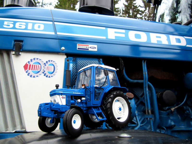 Ford 7610
Marge Models 1:32
Avainsanat: Ford; 7610