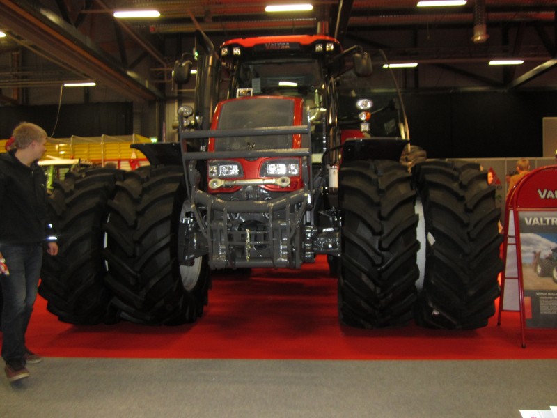 Valtra S353
Koneagria 2012
