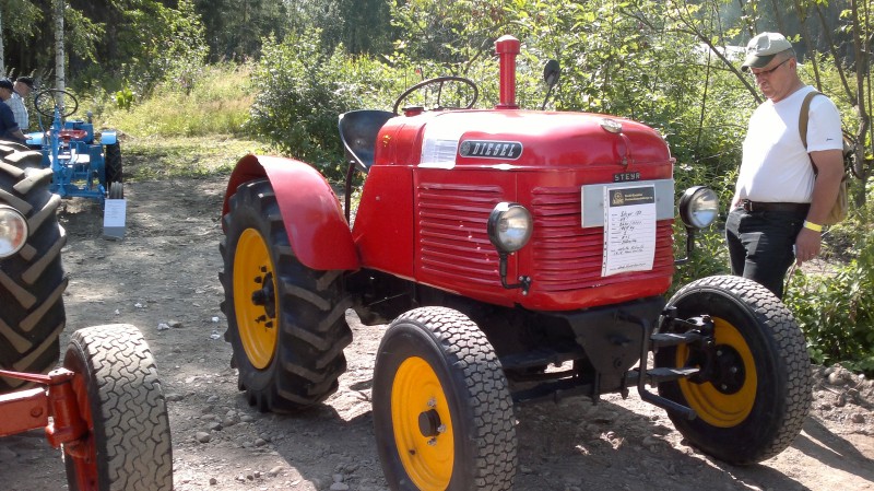 Puhoksen Perinnepäivät
Steyr Diesel
