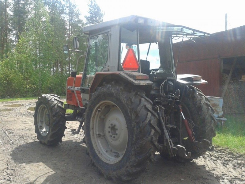 Meidän uus massikka.
Vaikka ei uudelta näytäkkää.....
