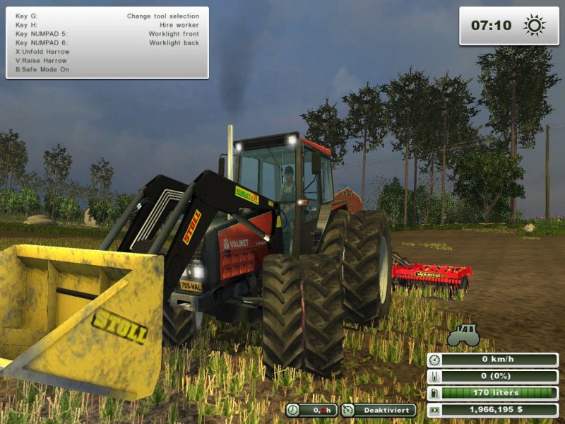 Valmet 705 & Väderstad NZ 500
Valmetilla karhihtemassa
