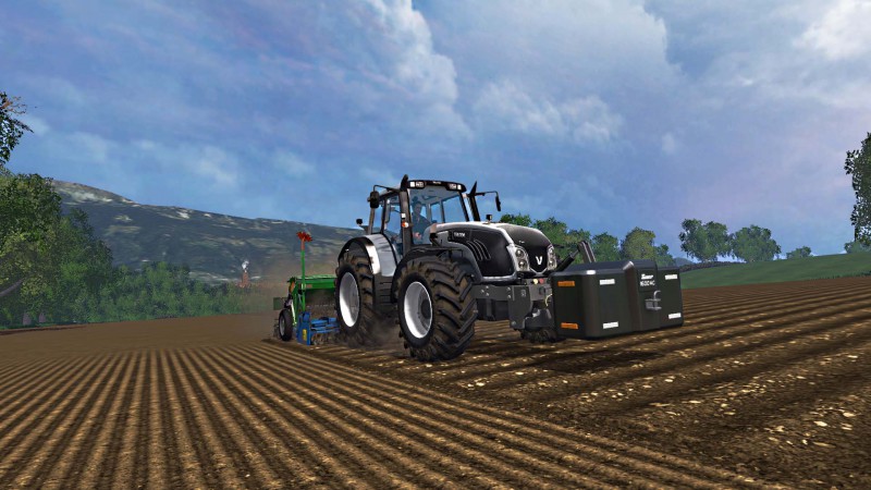 seeding
seeding with the valtra t163 a rabe cultivator and a amazone seeding machine (please command in english)
