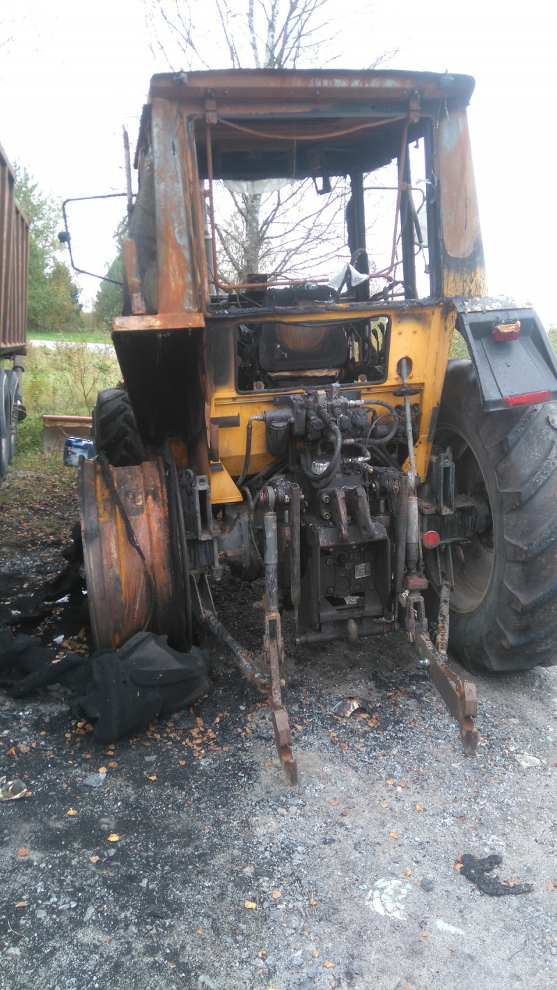 Valmet
vähän on kärähtäny 
