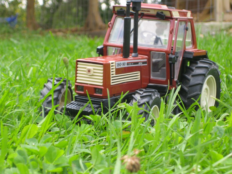 fiat 180-90
hieno peli

